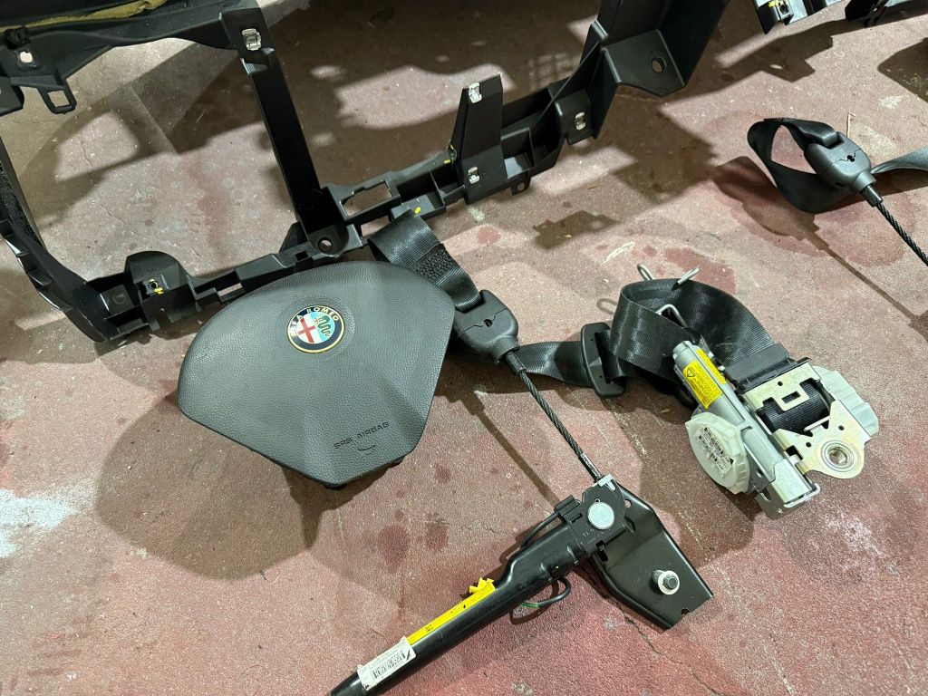 Vendo kit de airbags Alfa Romeo giulietta 2013