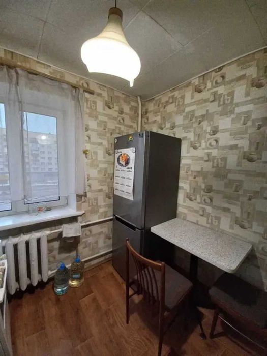 Продаж 2 кв  м. Чернігівська Каденюка 13 ТРК Проспект