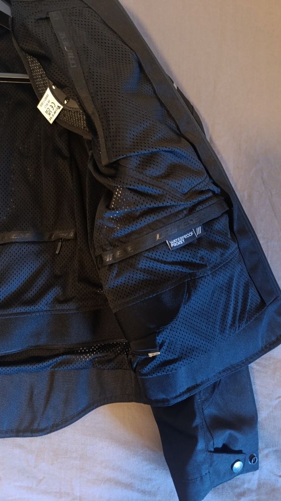 Casaco Dainese Avro 5 Tex + Protetor Costas G1 -L/50, Como Novo, Preto
