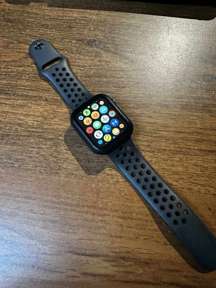 Apple watch 6 idealny