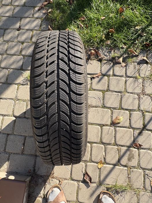 Opony zimowe 15”185/65
