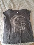 szary t-shirt damski z nadrukiem, r.M