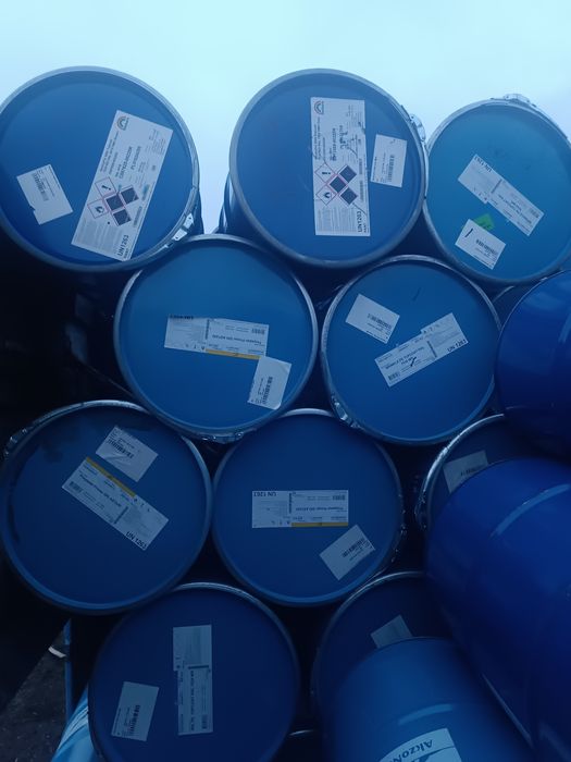 Продам бочки б/у на 200 л.