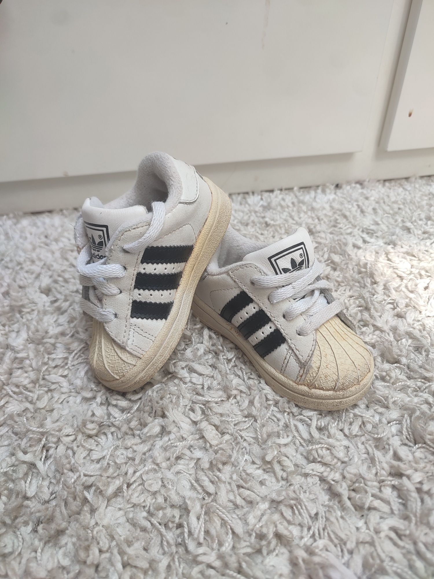 Adidas superstar retro malutkie białe rozmiar 19