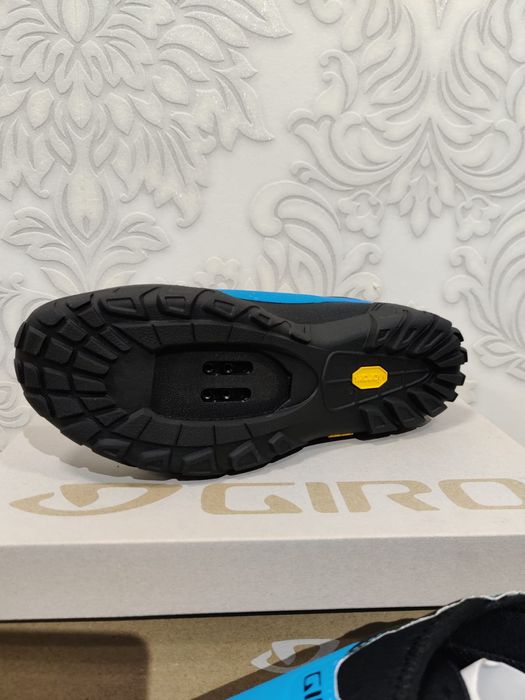 Buty rowerowe Giro terraduro mid MTB SPD zimowe jesienne vibram 43