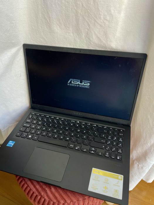 ASUS VivoBook X515EA-F1500EA computador portátil