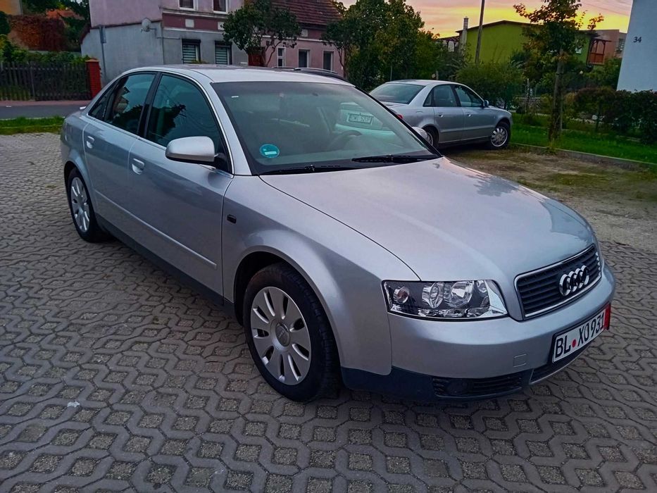 Fajne Audi A4 2.0 B6 Xenony Alu 16  zobacz warto z DE