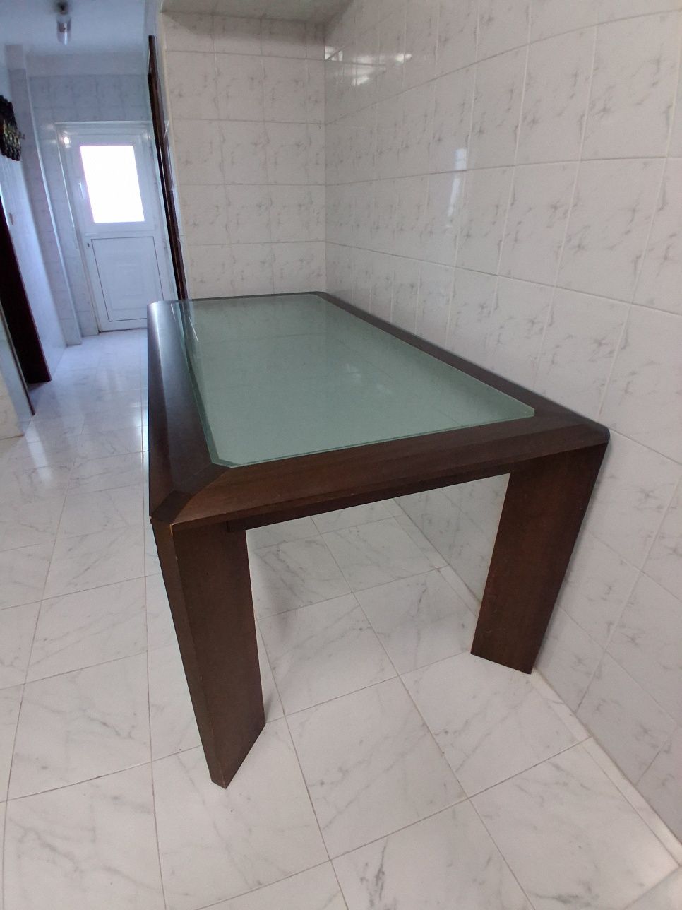 Mesa de Sala impecável