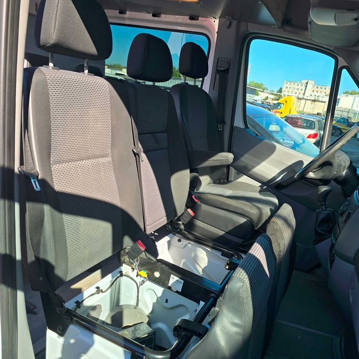 Fotel siedzenie ławka mercedes sprinter 906