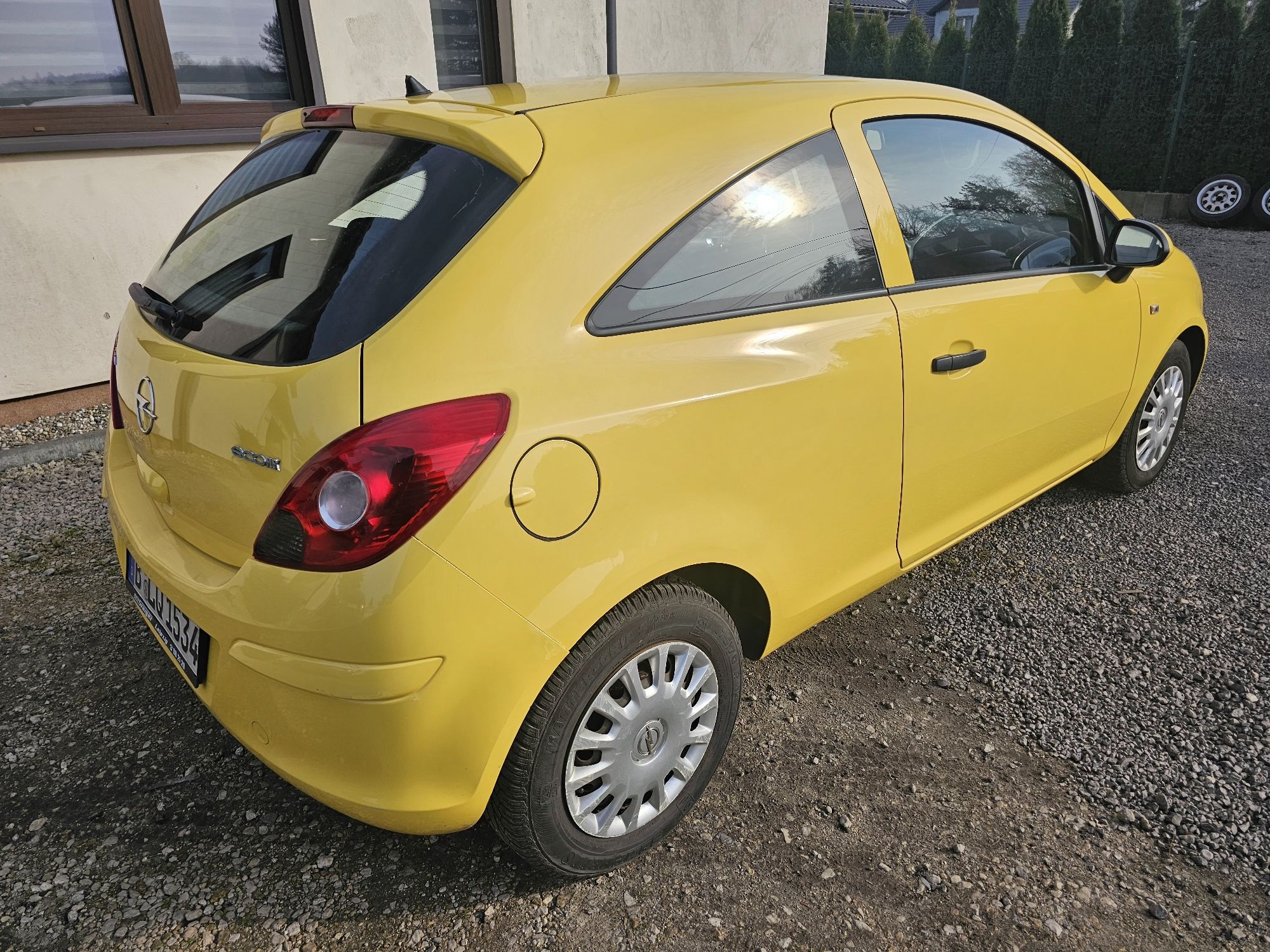 Corsa 1.3 diesel 1 właścicie klima l super stan