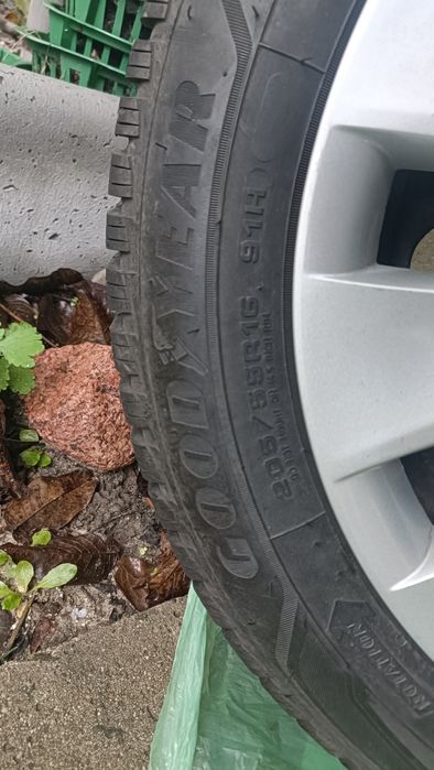 Koła zimowe stalowe BMW . 16"
