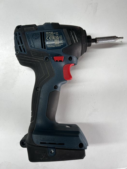Bosch zakrentarka 18v
