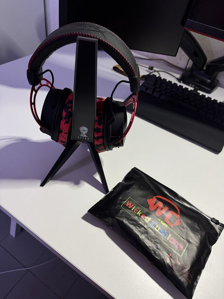 Hyper X Cloud Alpha Wireless + Suporte + Earbuds