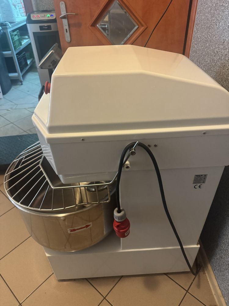 Yato Spirala Mixer YG-03068