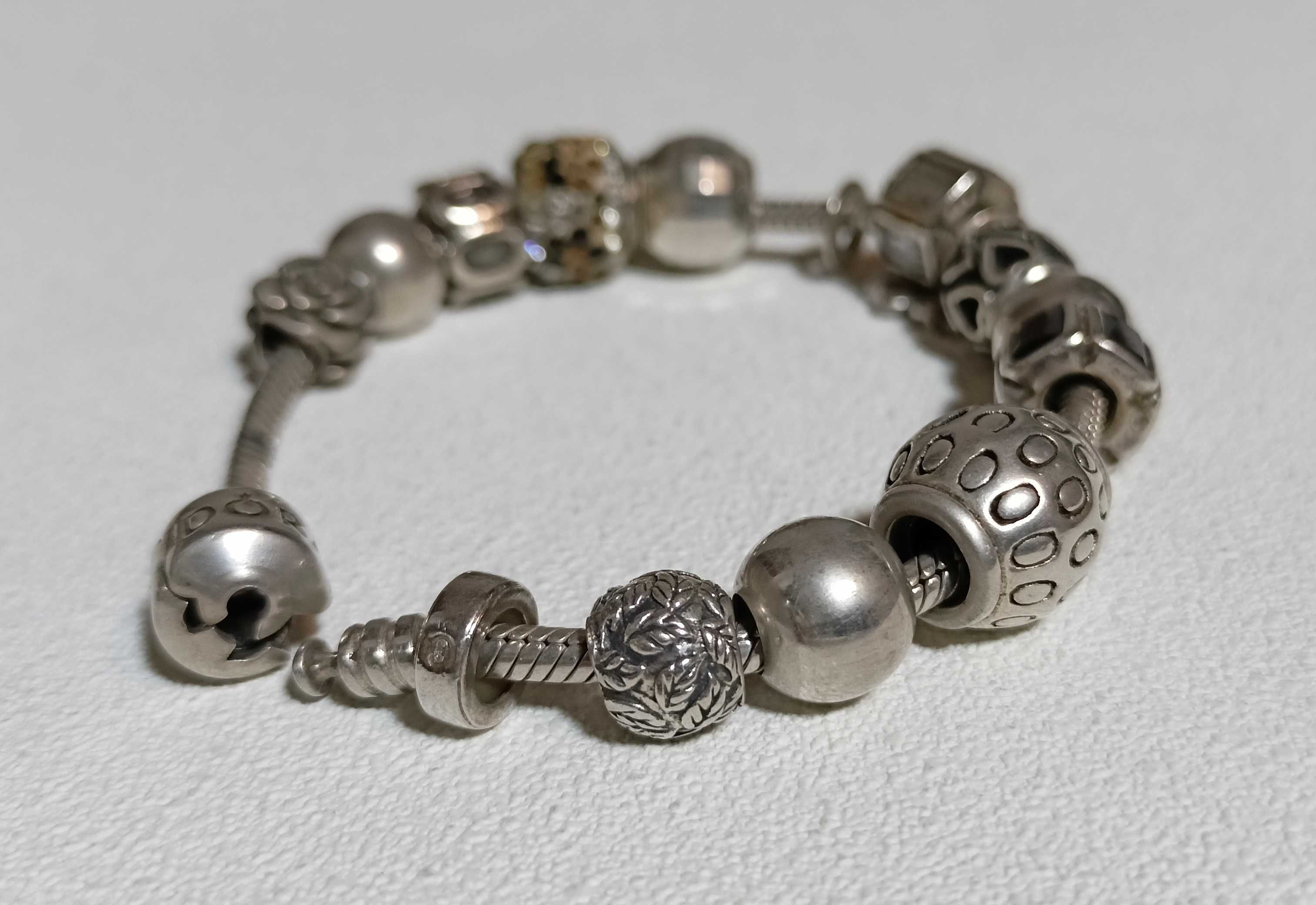 Srebrna bransoletka Pandora 13 charms