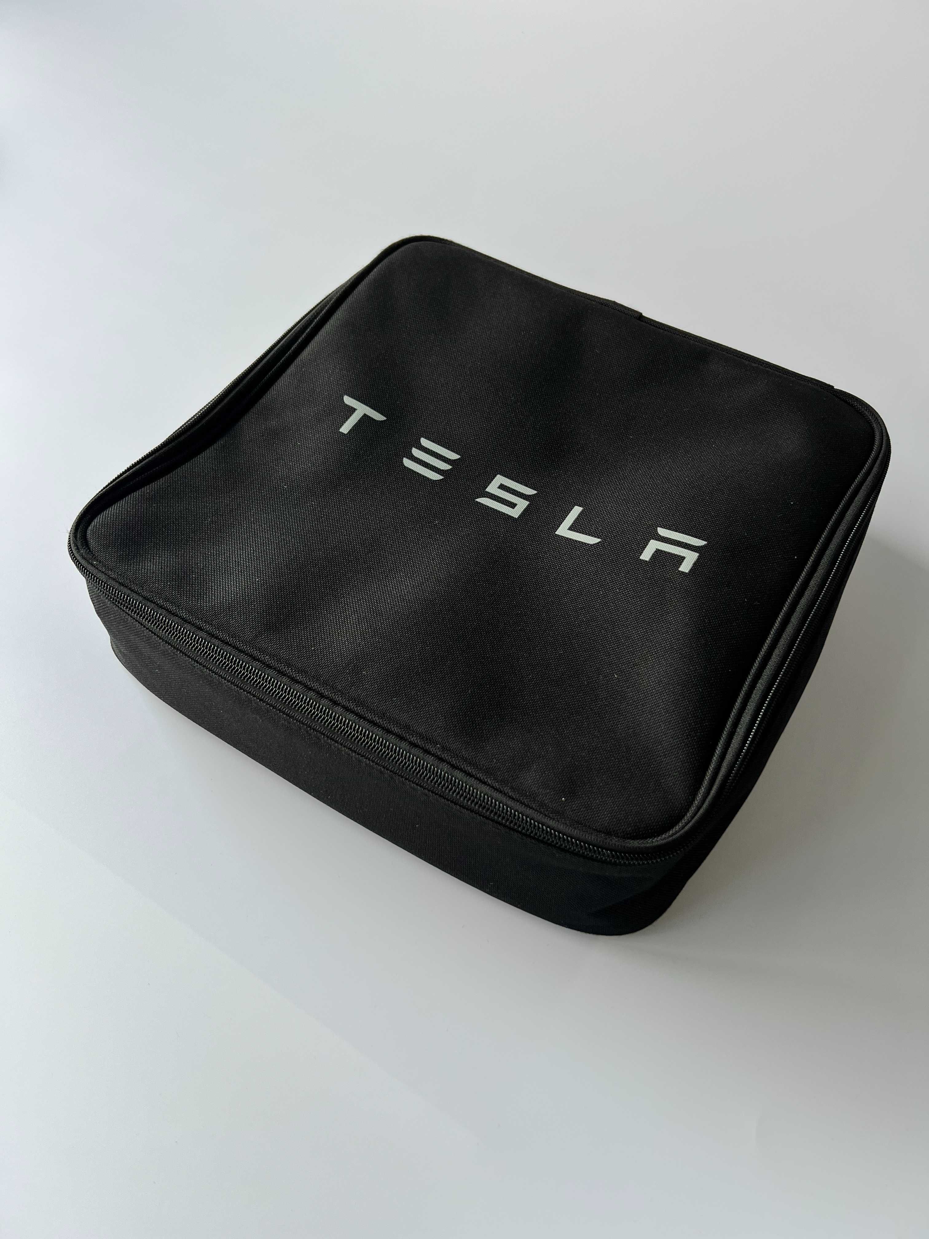 Оригінальна зарядка Tesla 32A US