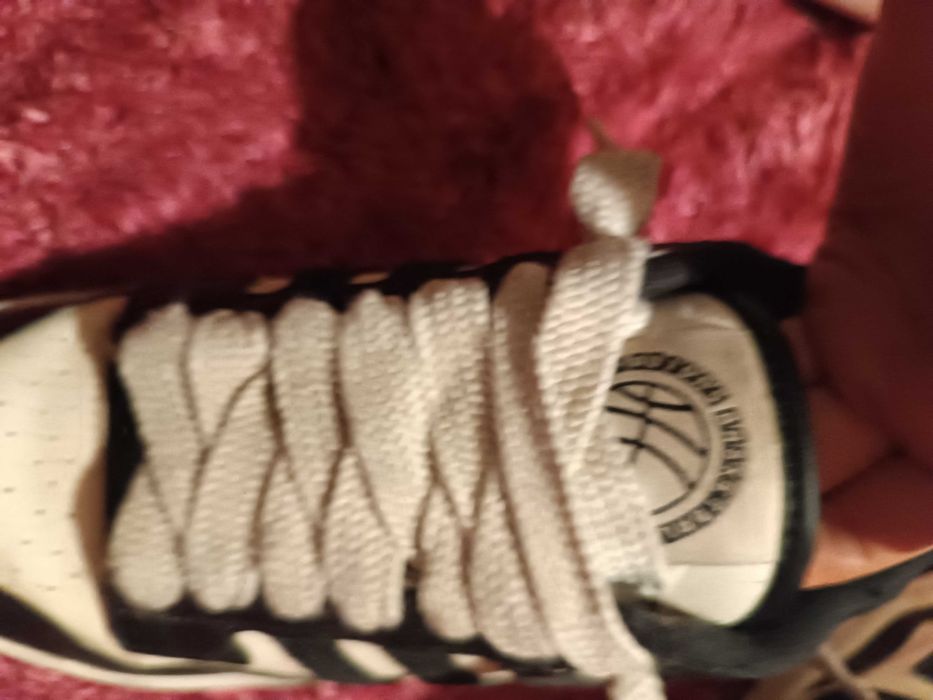 Sapatilhas adidas tamanho 37