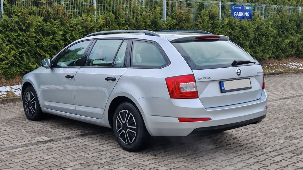 Skoda OCTAVIA oferta prywatna I wł w kraju NISKI PRZEBIEG!!