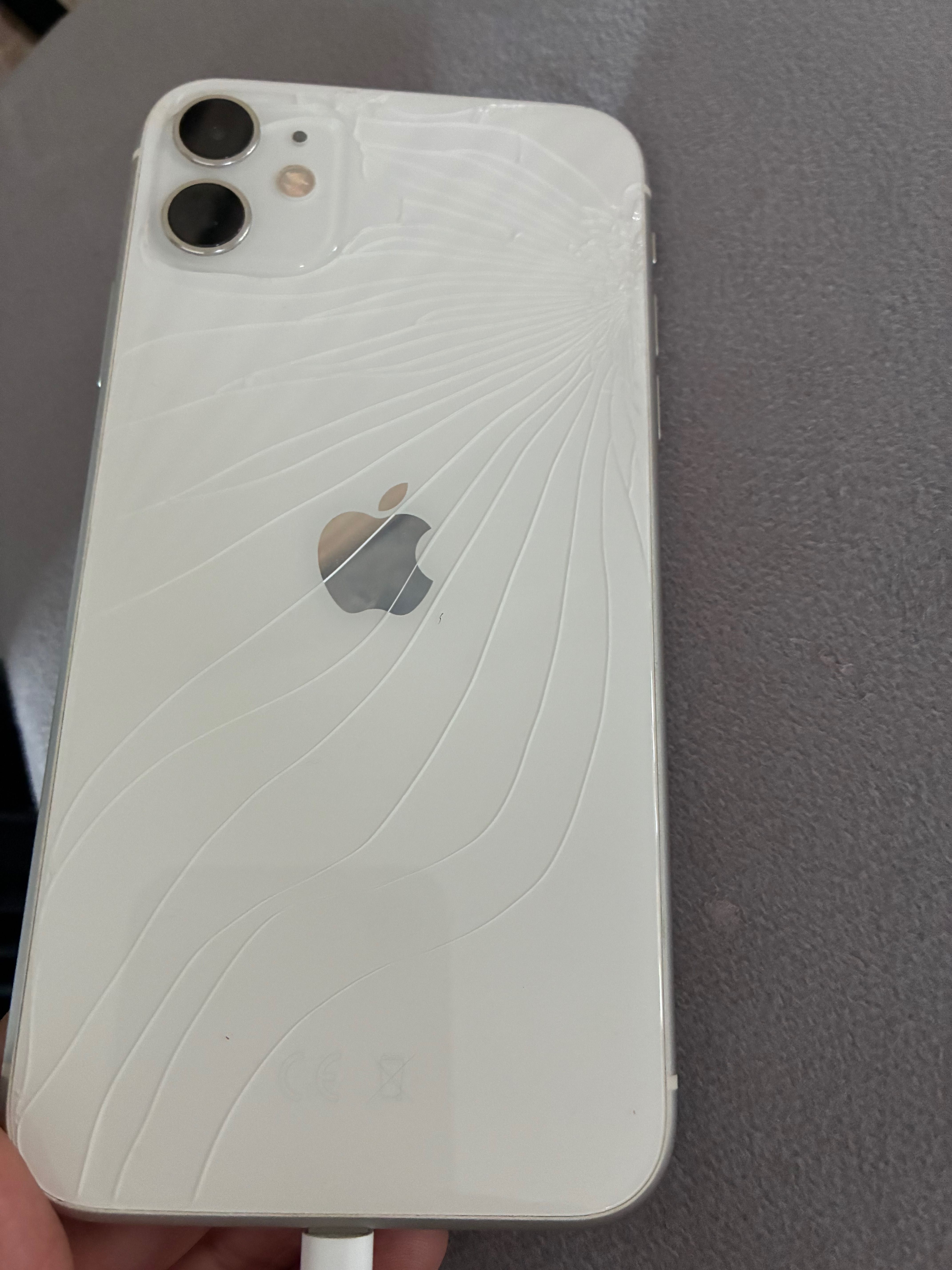 iPhone 11 pamięć 64gb