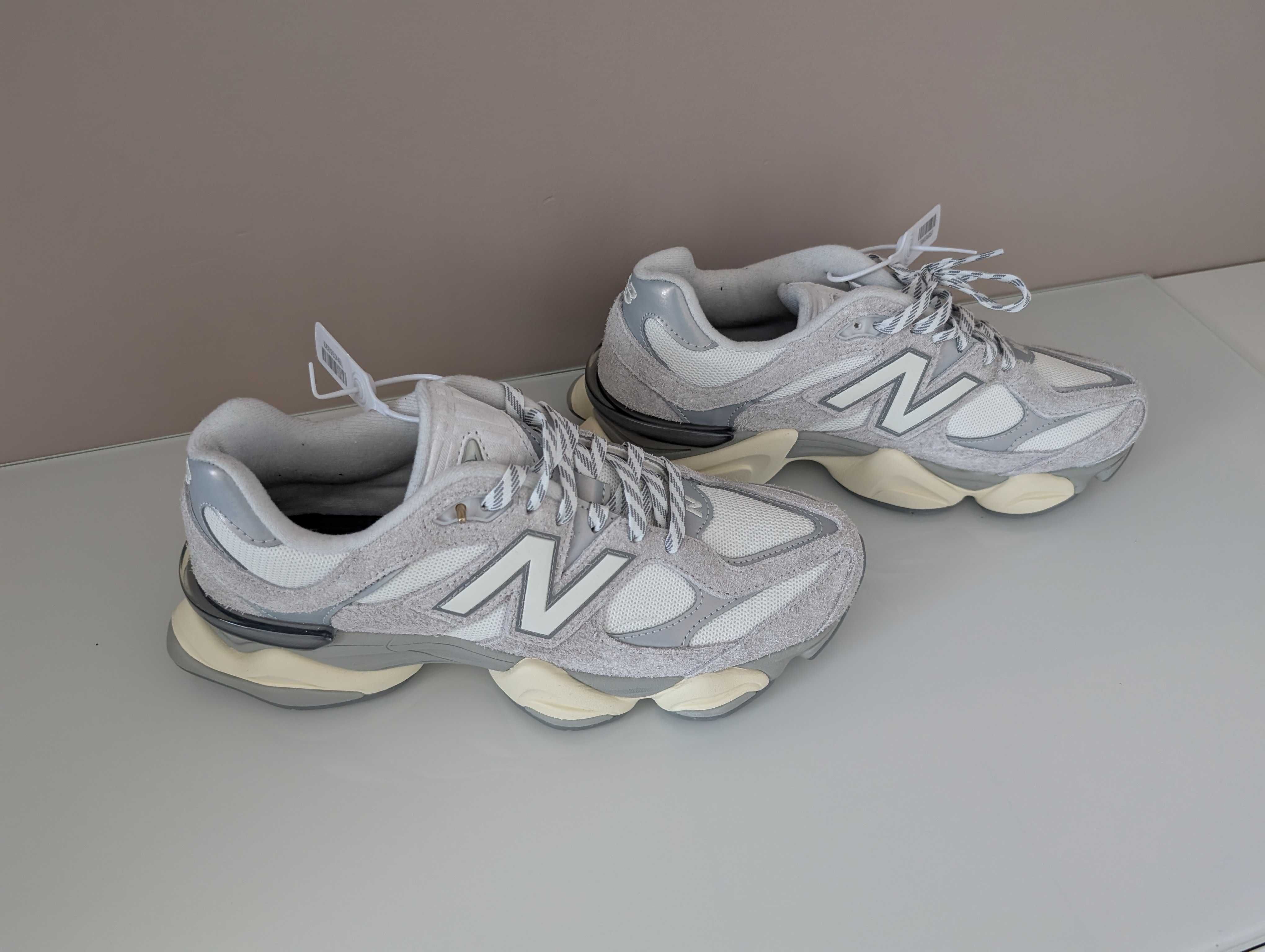 New Balance U9060HX NB białe