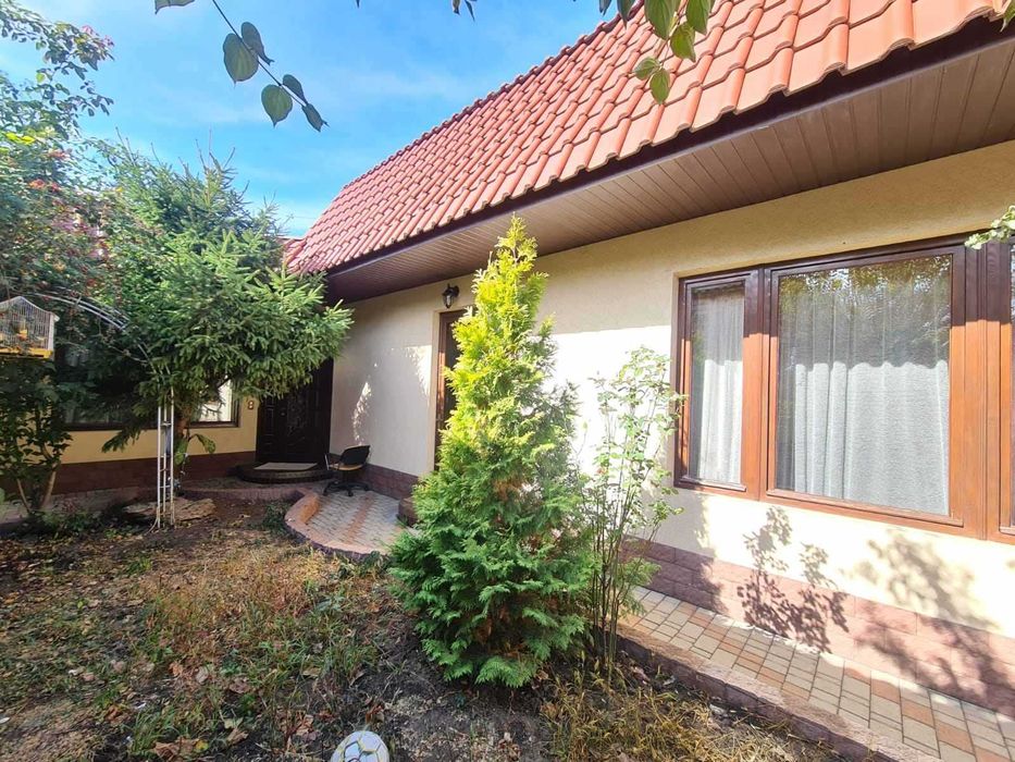 4- комнатный дом 6 станция Люстдорфской дороги/ 1 линия