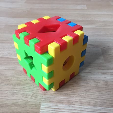 Розвиваючий куб для дітей