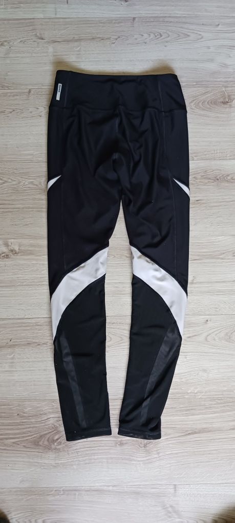 Czarne legginsy z białymi wstawkami RBXr.ozm.38