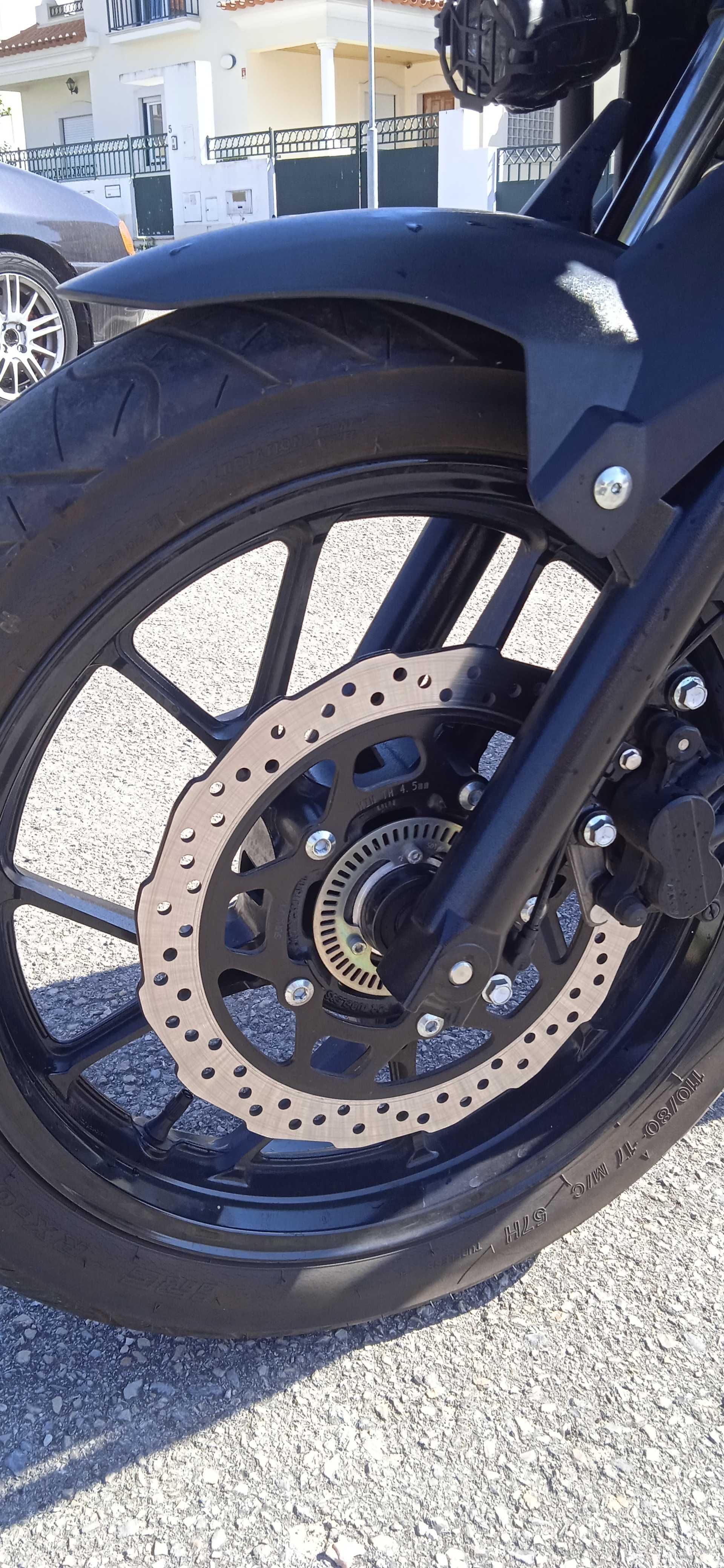Suzuki V Strom 250. Ano 2020. 8.000kms