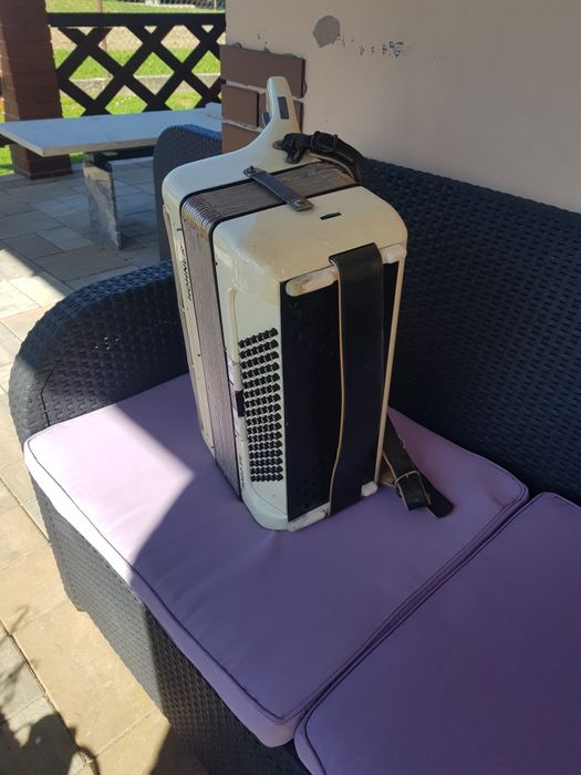 Akordeon hohner 96