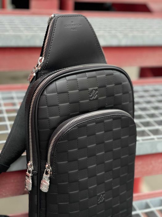 Мужская кожанная сумка СЛИНГ Sac Avenue Sling bag Louis Vuitton