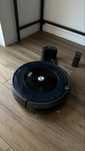 Roomba sprzątający odkurzacz iRobot automatyczny