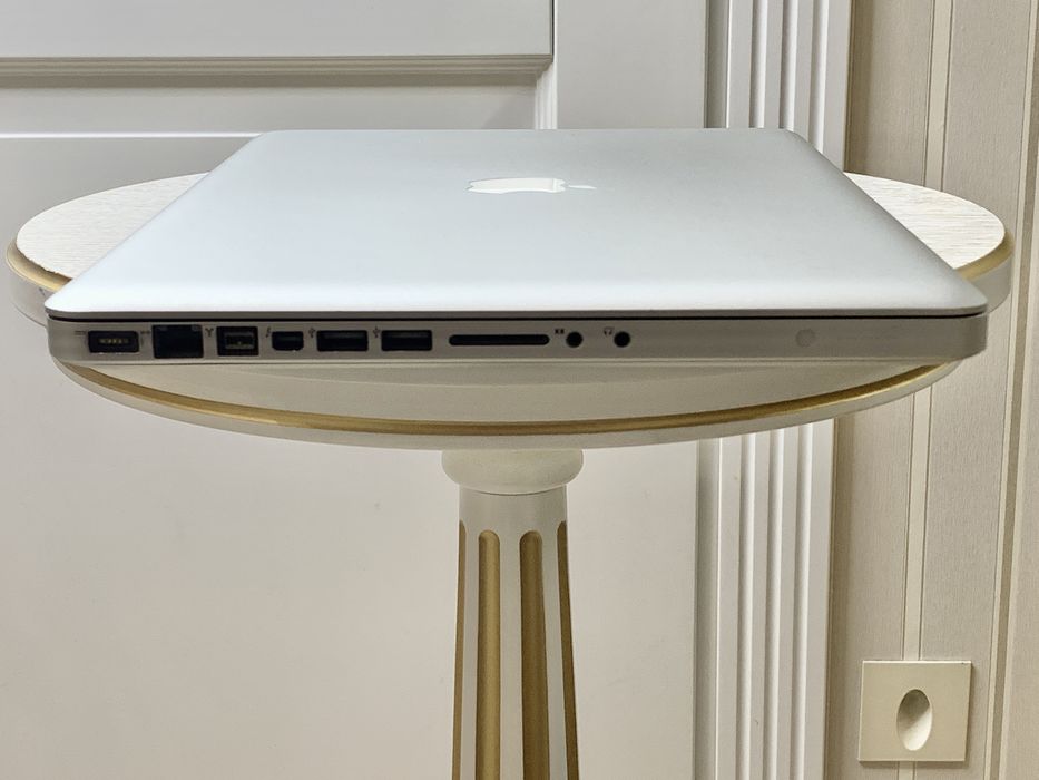 Б/У Макбук Ноутбук Apple MacBook Pro 15 4х i7 3,3ГГц 512ГБ SSD 10ГБ ОЗ
