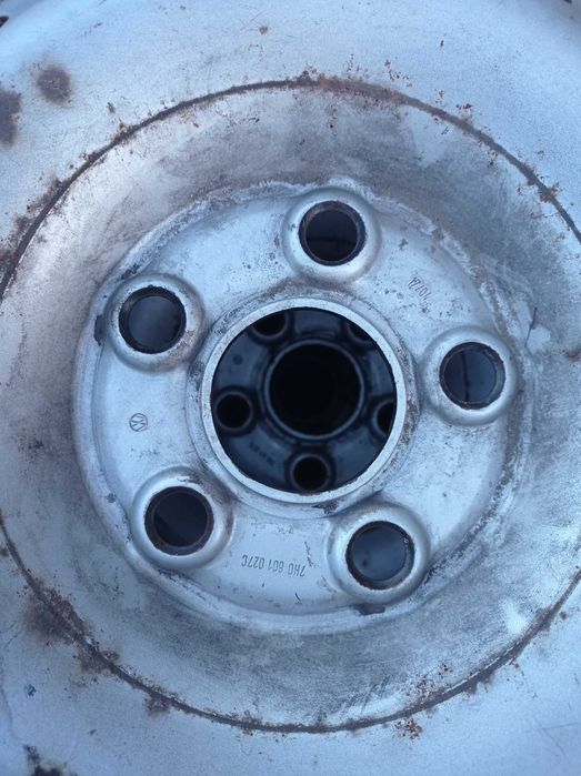 Koła 215/65 R16C T4 T5 VW Kumho