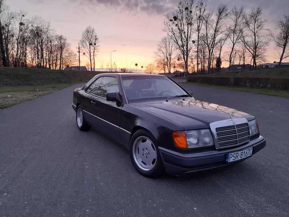 Mercedes W124 coupe 220