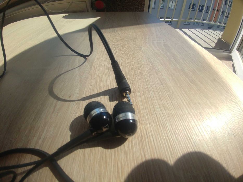 oryginalne słuchawki douszne Sennheiser na wtyk 2.5 mm (mały jack).
