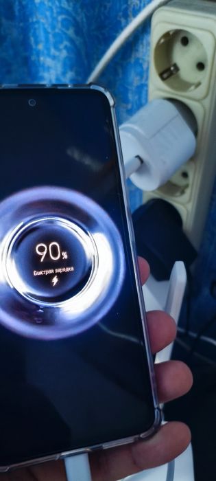 Блок питания с кабелем .