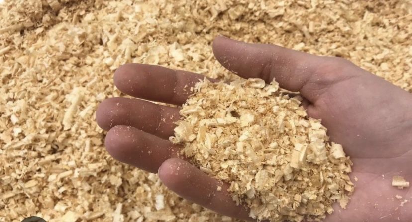 Продам тирсу 100 грн мішок