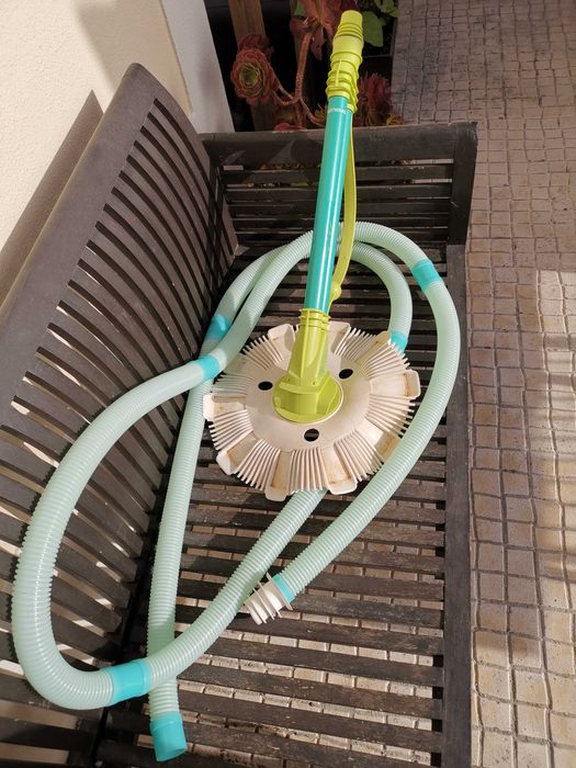 Aspirador para piscina
