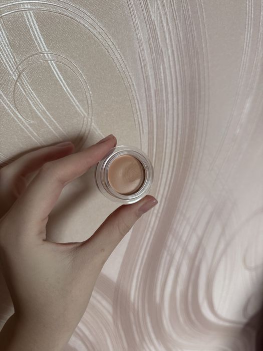 консилер NARS Soft Matte Complete Concealer