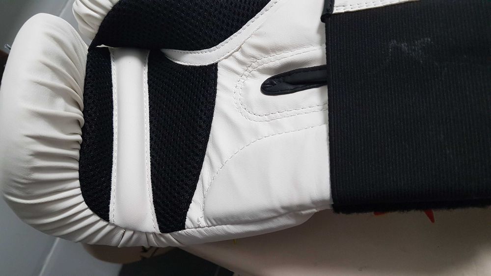 Luvas boxe, muytai, kickboxing oxylaneFkt180 air cooling system NOVAS