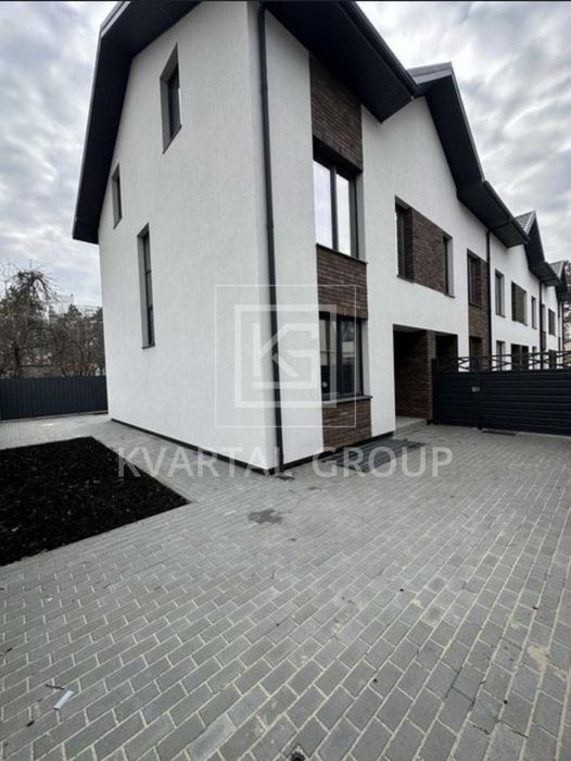 БЕЗ КОМІСІЇ! ТаунХаус з дизайн проєктом. ТОП локація