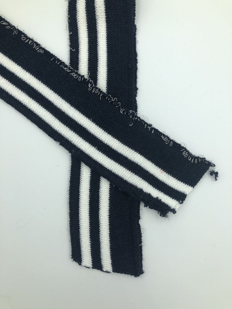 Ściągacz do kurtek/bluz granat z białym 1,45 m. x 5 cm.