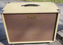 Peavey 112C kolumna gitarowa 1x12 V30