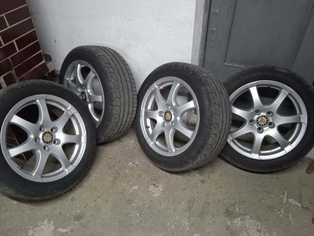 Продам. Диски з Резиною R-17