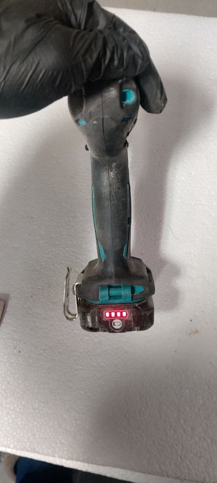Ударний шуруповерт Makita hp331d