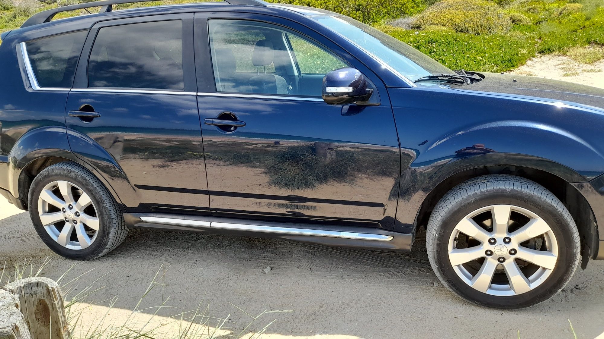 Mitsubishi outlander 7 lugares