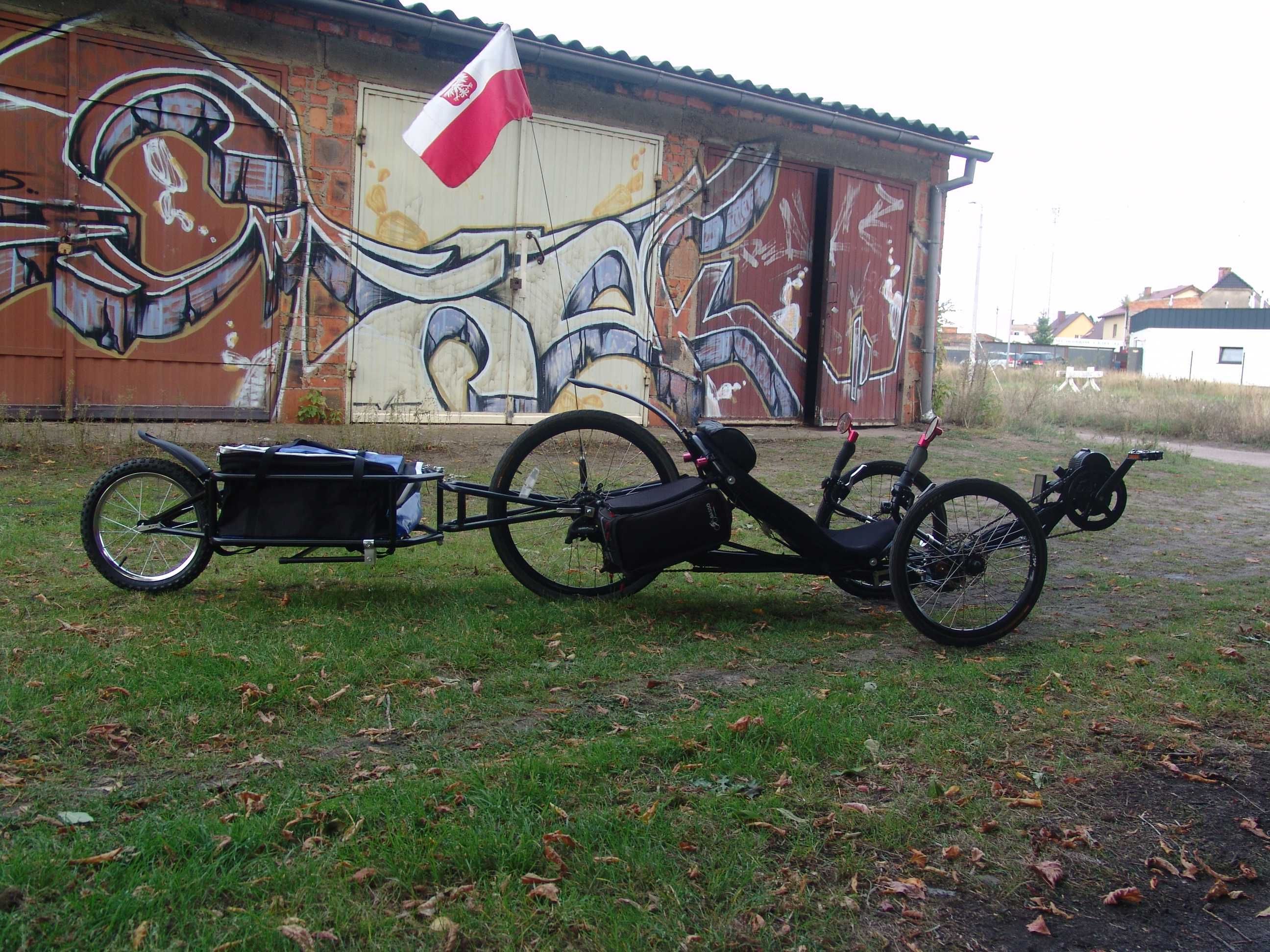 Rower trójkołowy KMX Karts leżący poziomy trike elektryczny Bafang