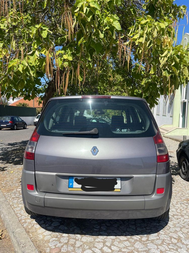 Renault Scenic 1.5 Dci