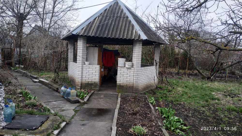 Продам участок 17,2 сотки  ст. м.Славутич ,1-й шлюз