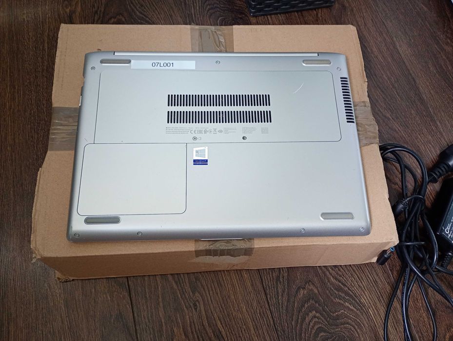 Mocny Hp ProBook i5 8250U 8 rdzeni x 3,4Ghz 8Gb DDR4 SSD Win